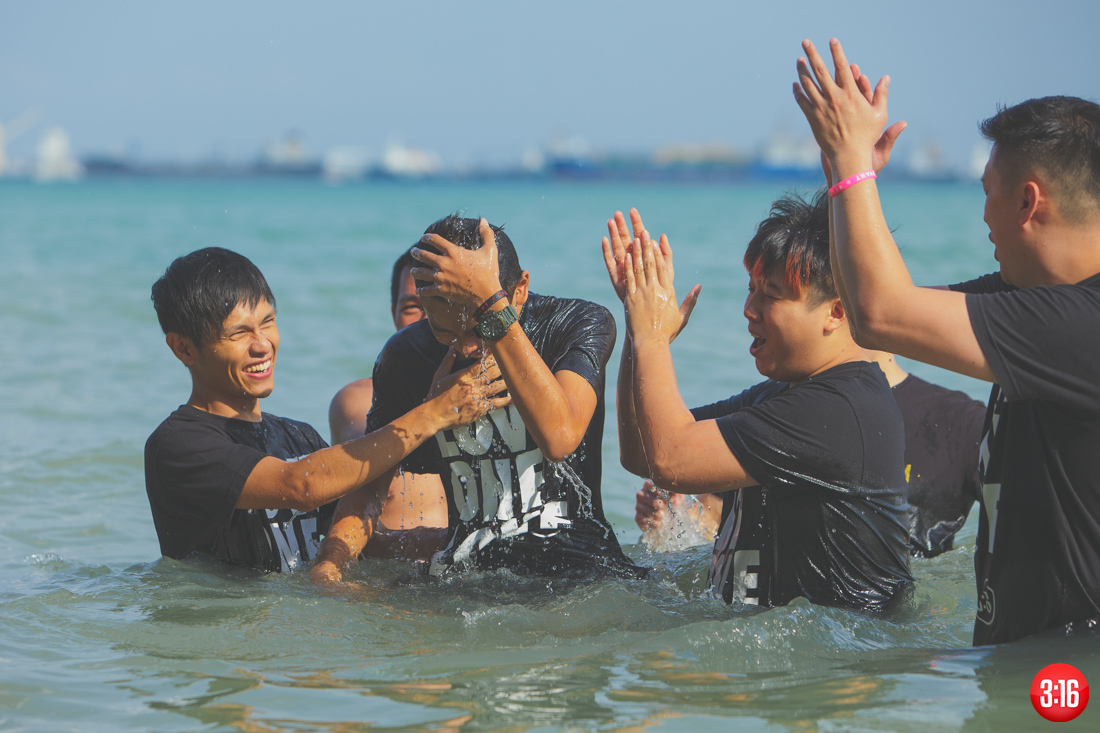 3:16 Church Beach Baptism